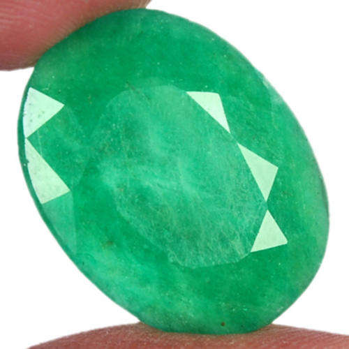 100% NATURAL ZAMBIAN EMERALD! A++ LIGHT MUSO GREEN!! UNTREATED!   8.500CTS