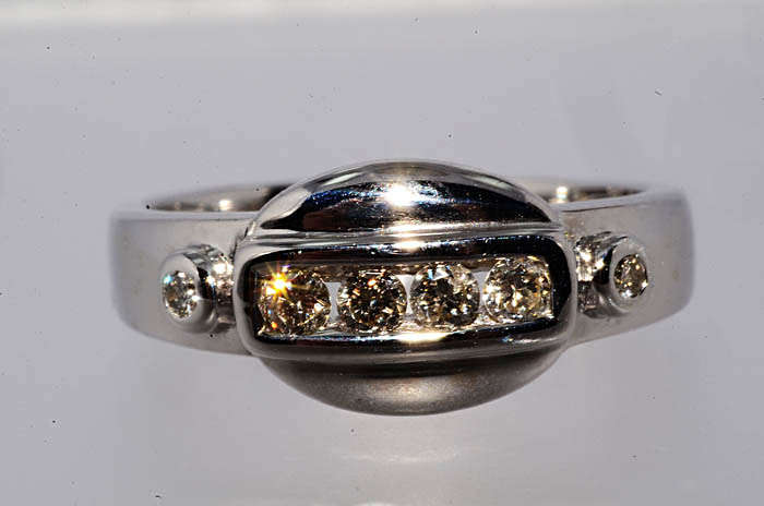 STUNNING 14K SOLID WHITE GOLD DIAMOND RING! 0.370CTS  VALUE : R19'552.00