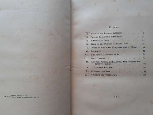 British Royals: 4 books/ booklets from Queen Elizabeth II`s younger days