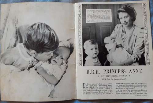 British Royals: 4 books/ booklets from Queen Elizabeth II`s younger days