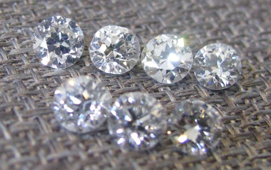 6 Pointers VS1  10 GENUINE round natural loose DIAMONDS (bid per stone)
