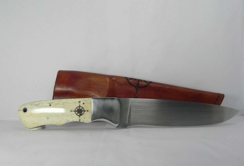 Handmade Knife , N690 Stainless steel , giraffe bone handel