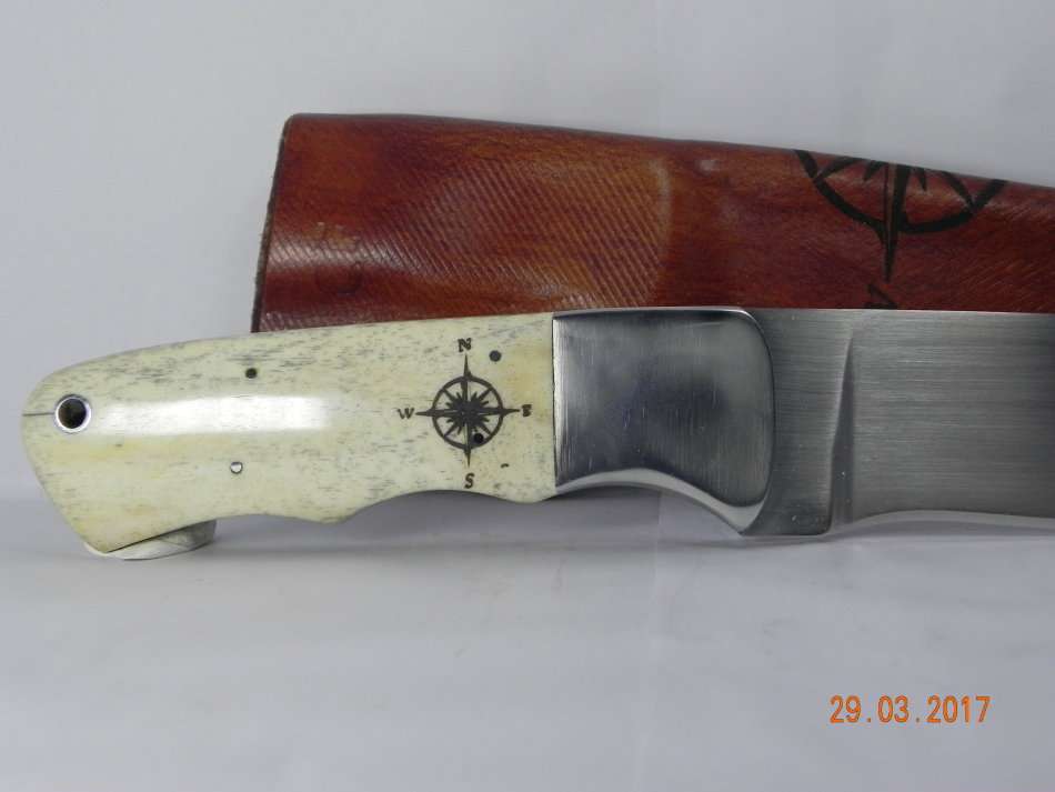 Handmade Knife , N690 Stainless steel , giraffe bone handel