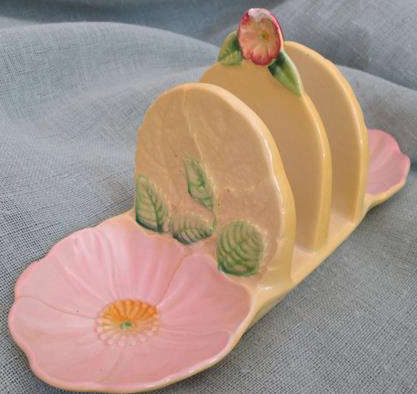 VINTAGE  CARLTON WARE TOAST RACK..... SWEET AND PRETTY !!!