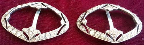 ANTIQUE ART DECO DIAMANTE DRESS / SHOE BUCKLES, DIAMANTE CRYSTALS  SET IN UNMARKED SILVER