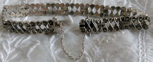 ART DECO,  SILVER MARCASITE, LINK BRACELET, SAFETY CHAIN AND LOCK, EXCELLENT CONDITION