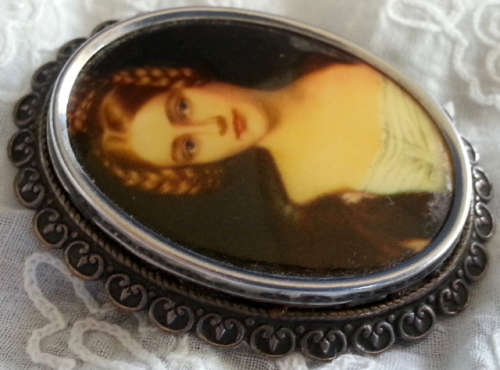 VINTAGE T.C.M. PORTRAIT PRINT PORCELAIN BROOCH, THOMAS C. MOTT. FRAME SILVER PLATE OVER COPPER ?