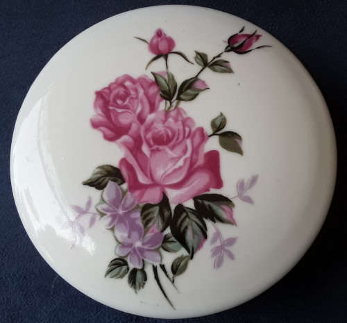 ROSY POSY WHITE CERAMIC DRESSING TABLE  LIDDED BOWL