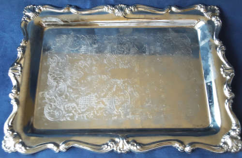 VINTAGE, AND PRETTY....SILVER PLATED TRAY IN VERY GOOD CONDITION