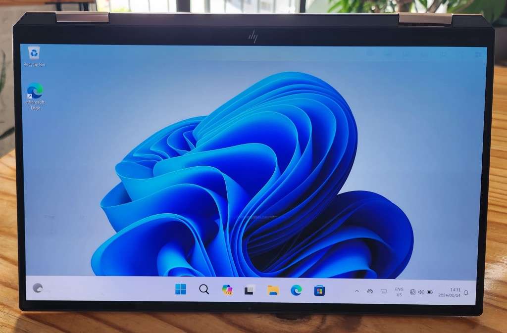 Touchscreen HP Spectre X360 13 10th Gen i7 1065G7 3.9Ghz,16GB RAM,1TB SSD,13 inch 4K,F/PRINT RDR