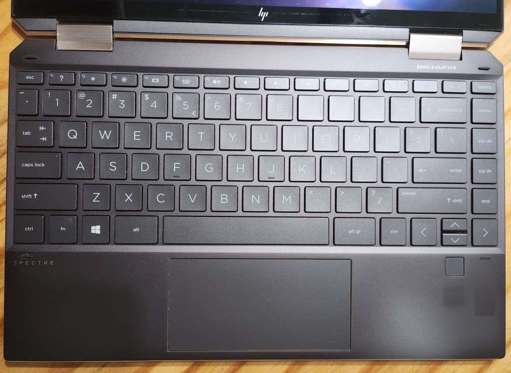 Touchscreen HP Spectre X360 13 10th Gen i7 1065G7 3.9Ghz,16GB RAM,1TB SSD,13 inch 4K,F/PRINT RDR