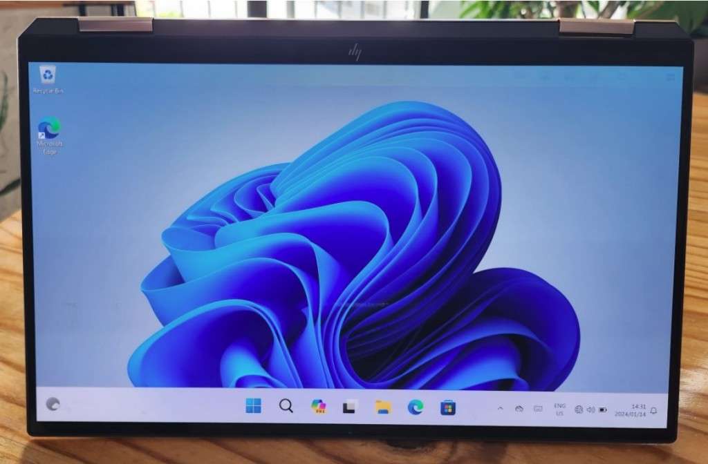 Touchscreen HP Spectre X360 13 10th Gen i7 1065G7 3.9Ghz,16GB RAM,512GB SSD,13 inch 4K,F/PRINT RDR