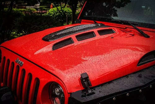 Jeep Wrangler Avenger Hood
