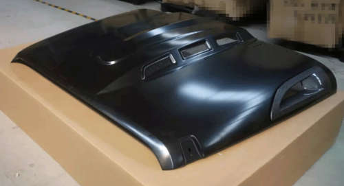 Jeep Wrangler Avenger Hood