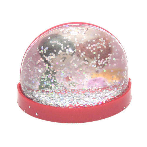 Snow globe fridge magnet Red