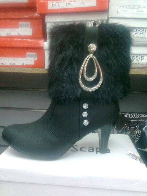 **R1250 ** STYLISH SOTTO DESIGNER  MID CALF FUR   BOOTS**  SIZES 4-7 ** ONLY FROM DOCTORNERO!!!