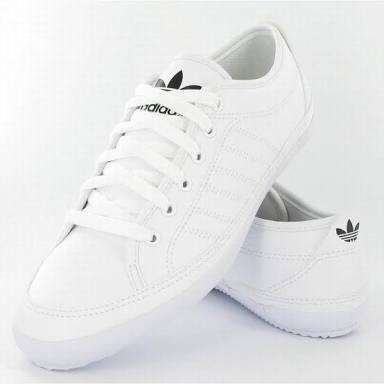 ADIDAS NIZZA REMODEL FOR MEN SIZE UK 10!!!!!!!!!!!