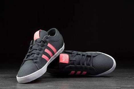 ADIDAS ADRIA PS FOR WOMEN SIZE UK 8!!!!!!!!!!