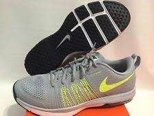 NIKE ORIGNAL AIR MAX EFFORT FOR MEN SIZE UK 6 (SA 6 )!!!MARKET VALUE R1599.99