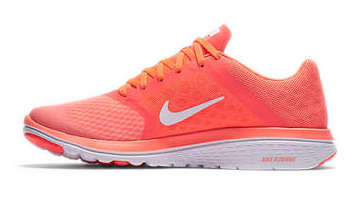 NIKE ORIGNAL FS LITE RUN 3 FOR WOMEN SIZE UK 8 (SA 8)!!!!!MARKET VALUE R1499.99