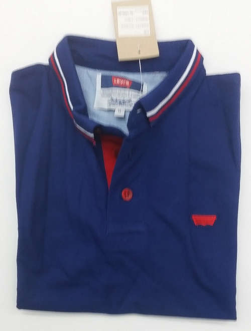 LEVI'S AUTHENTIC POLO GOLFER SLIM FIT SIZE MEDIUM!!!!!!