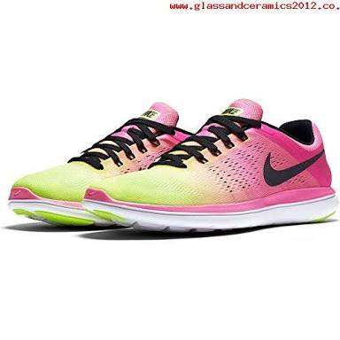 NIKE ORIGNAL FLEX RN OC FOR MEN SIZE UK 9 (SA 9)!!!!! MARKET VALUE R1999.99