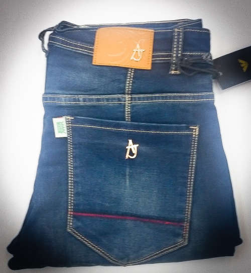 EMPORIO ARMANI PREMIUM SUPER SKINNY JEANS SIZE 32 !!!!!!