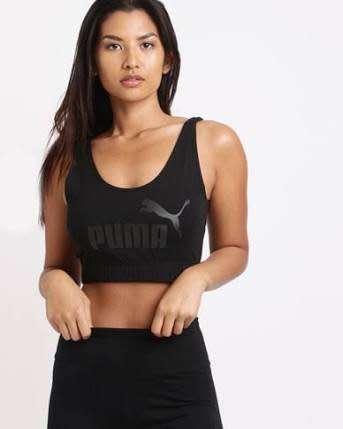 PUMA ORIGNAL CROP TOP FOR WOMEN SIZE EXTRA LARGE !!!!! MARKET VALUE R699.99
