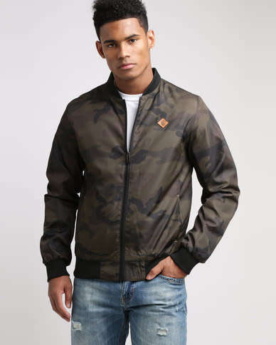 KG ORIGNAL CAMO BOMBER JACKET FOR MEN SIZE LARGE !!!!!! MARKET VALUE R899.99