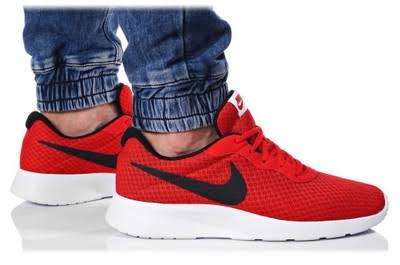 NIKE ORIGINAL TANJUN FOR MEN SIZE UK 10  (SA 10) !!!MARKET VALUE R1499.99