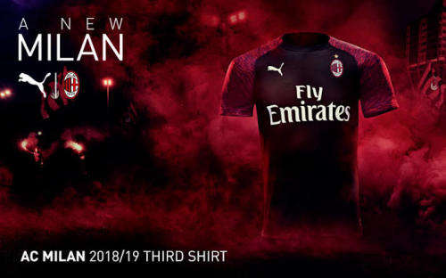 AC MILAN OFFICIAL AWAY KIT SIZE SMALL  !!!!!! MARKET VALUE R1299.99
