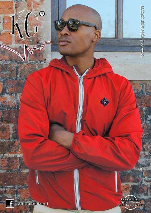 KG ZIP JACKET FOR MEN SIZE MEDIUM  !!!!!! MARKET VALUE R599.99