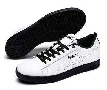 PUMA SMASH FOR WOMEN SIZE UK 4 (SA 4) !!!!!!! MARKET VALUE R1299.99