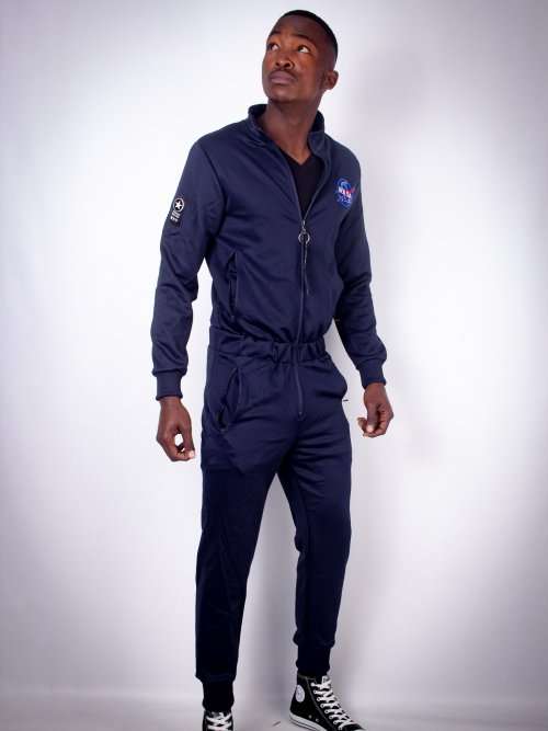 K7  ORIGINAL NASA JUMP SUIT FOR MEN SIZE SMALL  !!!!!! MARKET VALUE R999.99