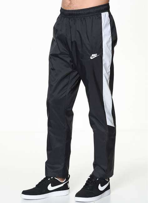 NIKE ORIGINAL  TRACKPANTS FOR MEN SIZE LARGE  !!!!!! MARKET VALUE R999.99