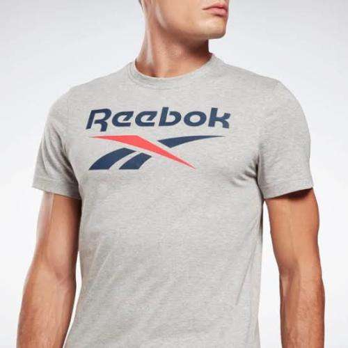 Reebok Original Stacked Tee For Men Size 2XL  !!!!!! Value R499.99