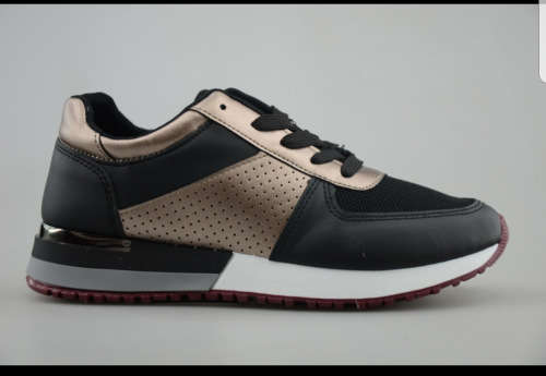 K7 Original Kors For Women Size Uk 4 (Sa 4) !!!!!!  Value R599.99