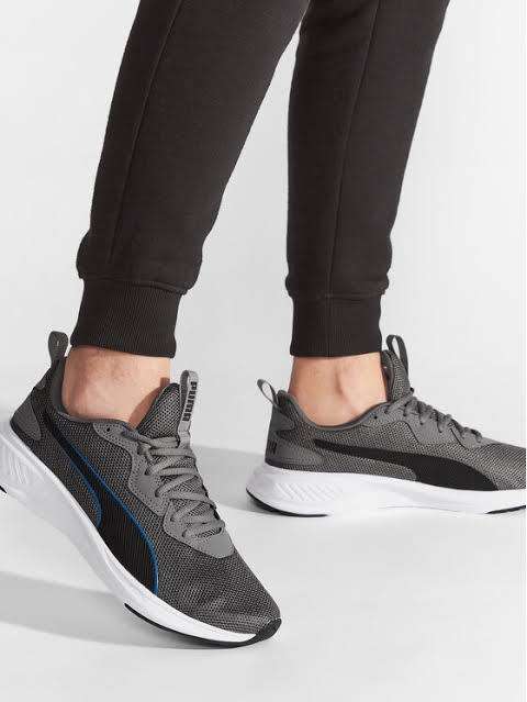Puma Incinerate For Men Size Uk 7 (Sa 7) !!!!!!  Value R1299.99