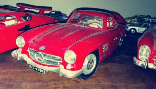 Mercedes 300SL gullwing 1:18