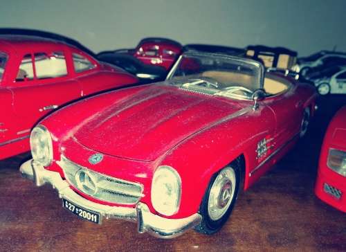 Mercedes 300SL 1:18 convertible
