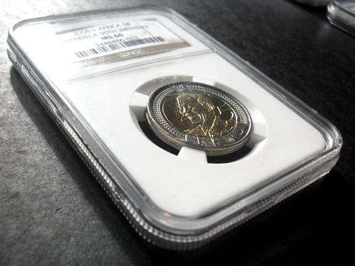 MS66 Mandela R5!!!!  Scratched holder!!!!  SUPER PRICE!!!!!