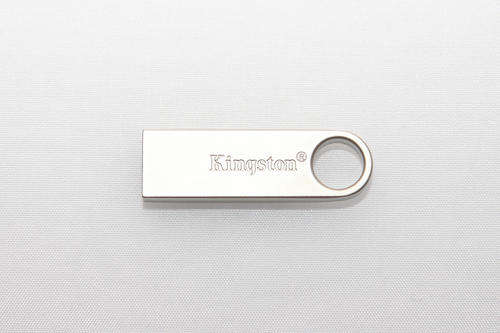 Kingston Flash Drive - 128 GB - USB 2.0
