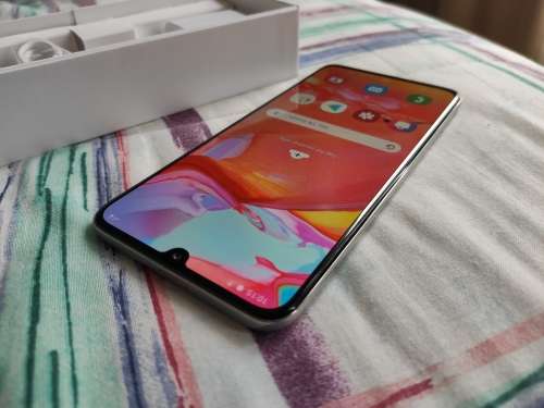 Samsung Galaxy A70