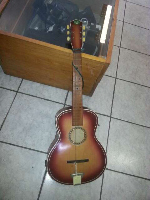 Bellini guitar for sale on sale