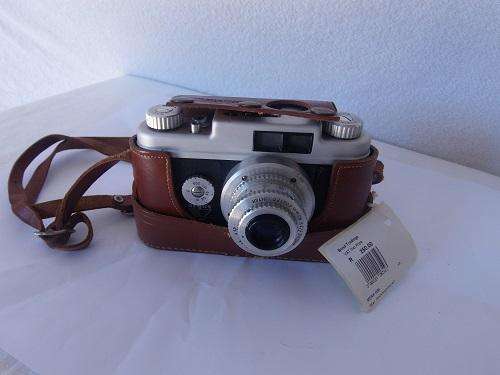 Vintage Camera with leather pouch