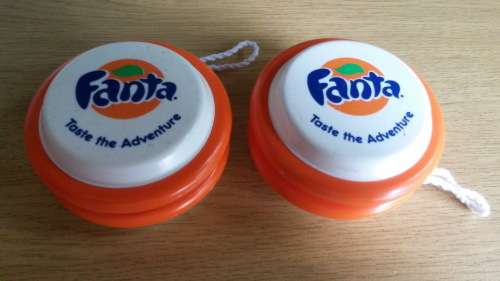 2 x Fanta YoYo's  near mint