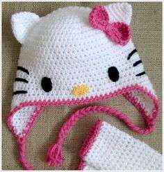 Hello Kitty hat