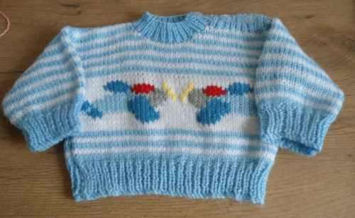 Baby knitted jersey.