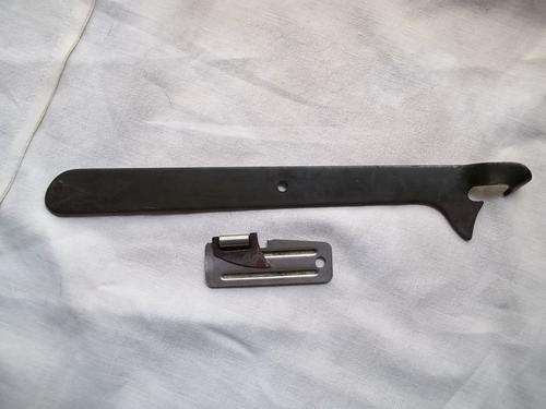 Can openers, Army x 2