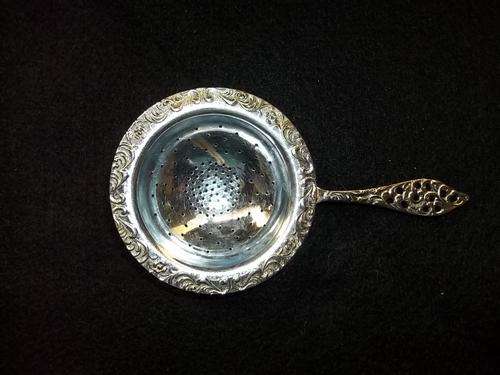 Tea Strainer, metal, Elwezetta - Holland
